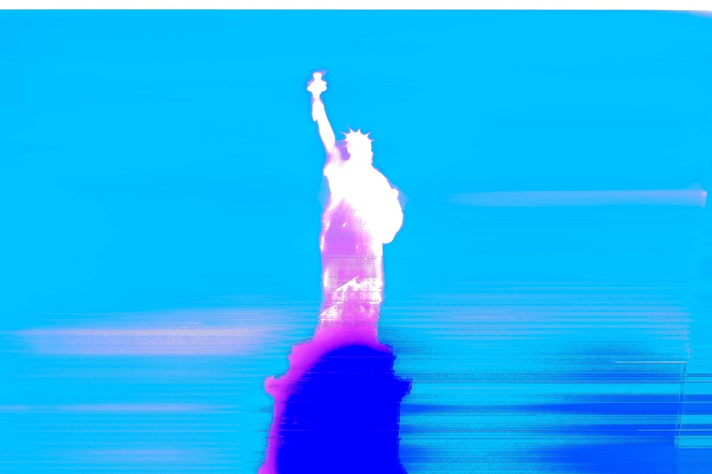 SHE LIBERTY — Blanc